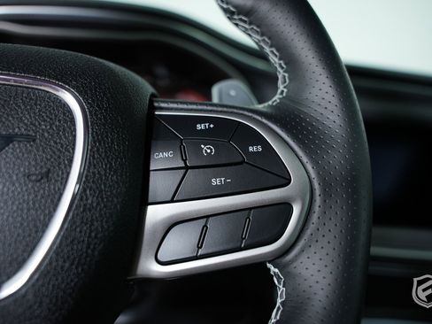 Used 2022 Dodge Challenger SRT Hellcat w/ Plus Package image 22