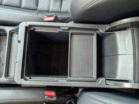 Used 2025 Honda CR-V EX-L image 29