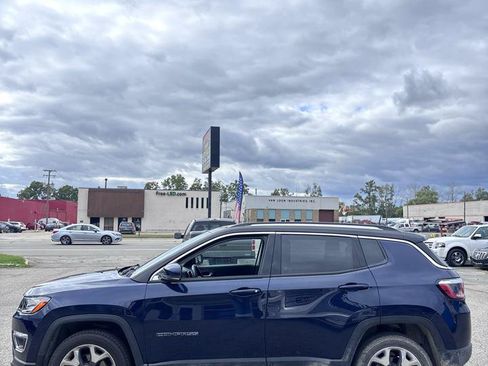 Used 2020 Jeep Compass Limited AWD/4WD image 5