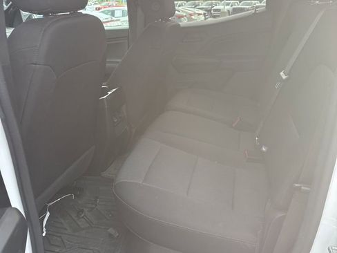 Used 2023 Chevrolet Colorado Trail Boss w/ Technology Package AWD/4WD image 6