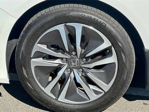 Certified 2019 Honda Accord EX-L image 31