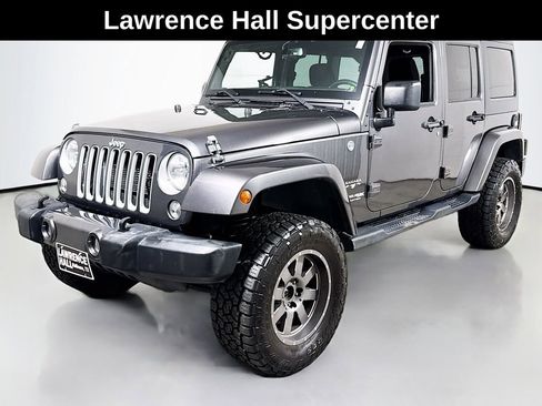 Used 2018 Jeep Wrangler Unlimited Sahara AWD/4WD image 1