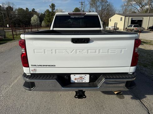 Used 2023 Chevrolet Silverado 2500 W/T w/ WT Convenience Package image 4