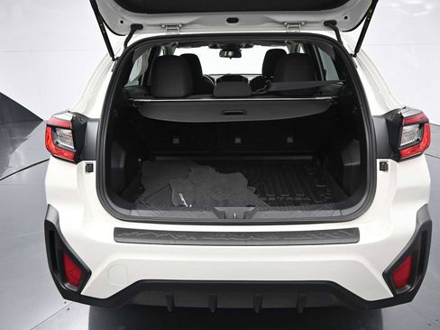 Used 2024 Subaru Crosstrek 2.0i Premium AWD/4WD image 6