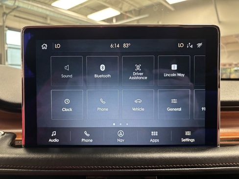 Used 2020 Lincoln Aviator Reserve w/ Equipment Group 201A image 20