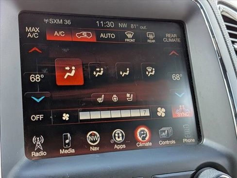 Used 2013 Ford Taurus SEL image 9