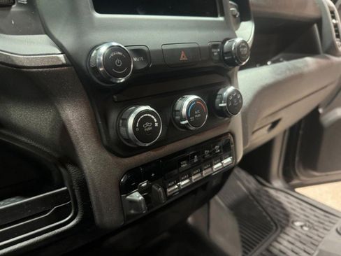 Used 2022 RAM 3500 Tradesman w/ Chrome Appearance Group image 27