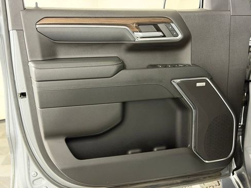 Certified 2024 Chevrolet Silverado 1500 LT Trail Boss w/ LT Trail Boss Premium Package AWD/4WD image 32