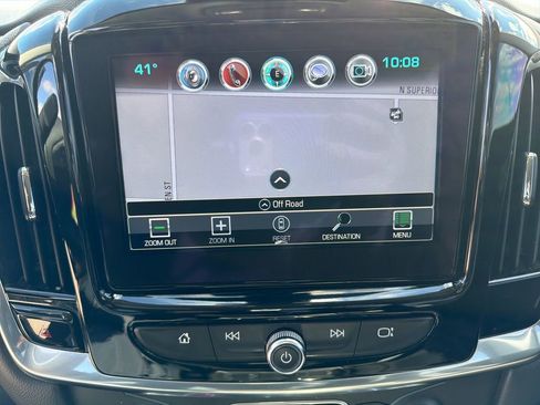 Used 2018 Chevrolet Traverse LT FWD image 18