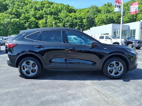 Used 2025 Ford Escape ST-Line AWD/4WD image 3