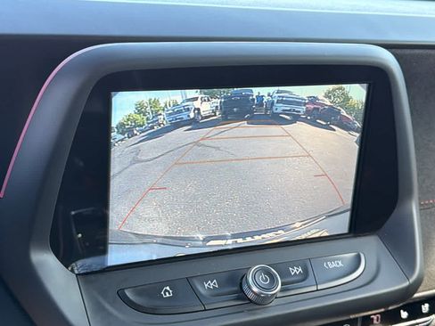 Used 2018 Chevrolet Camaro ZL1 RWD image 16