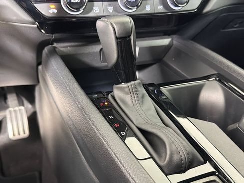 Used 2024 Honda Accord Sport image 32