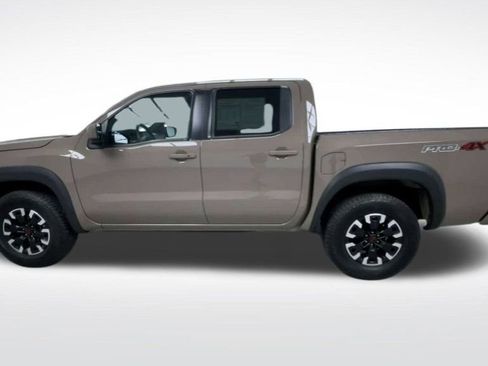 Used 2024 Nissan Frontier PRO-4X image 20