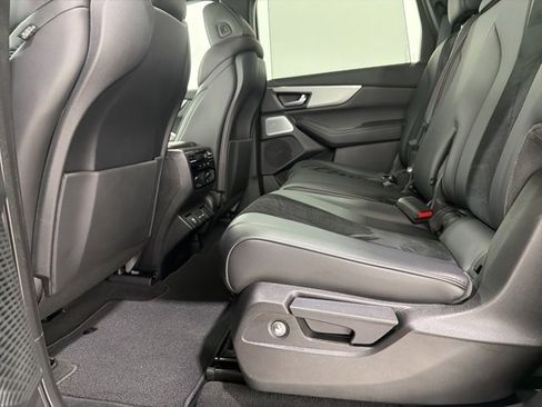 Certified 2025 Acura MDX A-Spec image 17