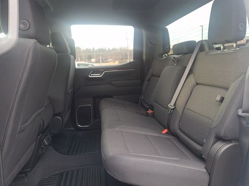 New 2026 GMC Sierra 1500 Elevation image 5