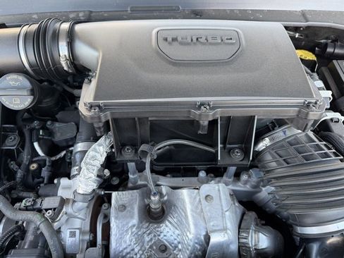 Used 2024 Jeep Compass Latitude w/ Sun and Sound Group image 31