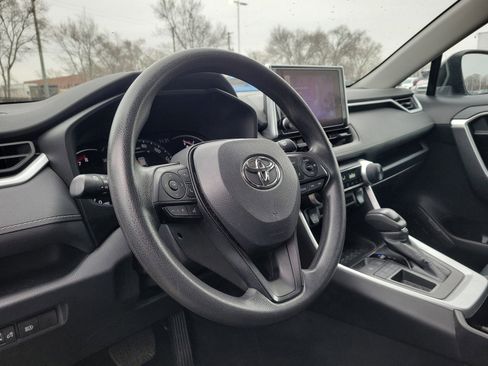 Used 2024 Toyota RAV4 LE FWD image 15