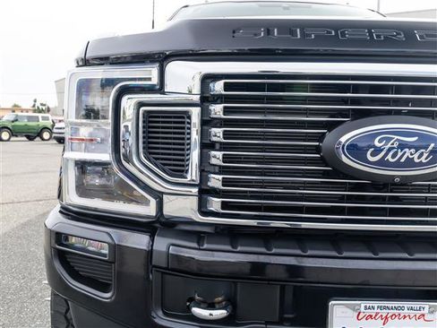 Certified 2022 Ford F350 Platinum image 12
