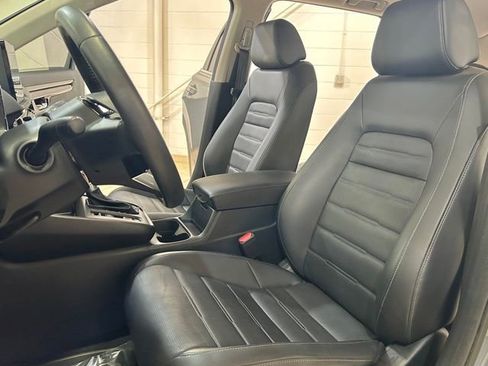 Used 2025 Honda CR-V EX-L image 10