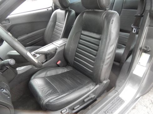 Used 2014 Ford Mustang Coupe w/ Equipment Group 102A RWD image 28