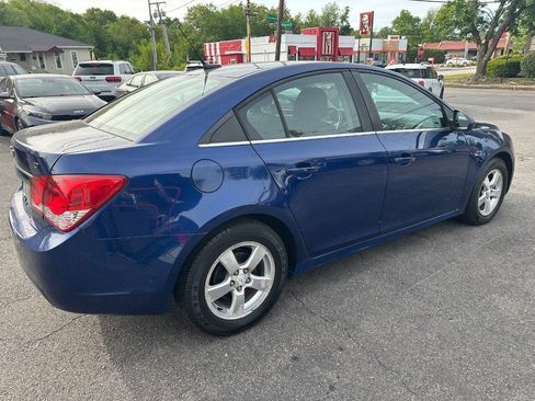 Used 2013 Chevrolet Cruze LT FWD image 4