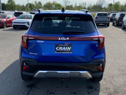 New 2026 Kia Seltos S FWD image 6