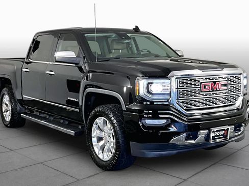 Used 2017 GMC Sierra 1500 Denali AWD/4WD image 3