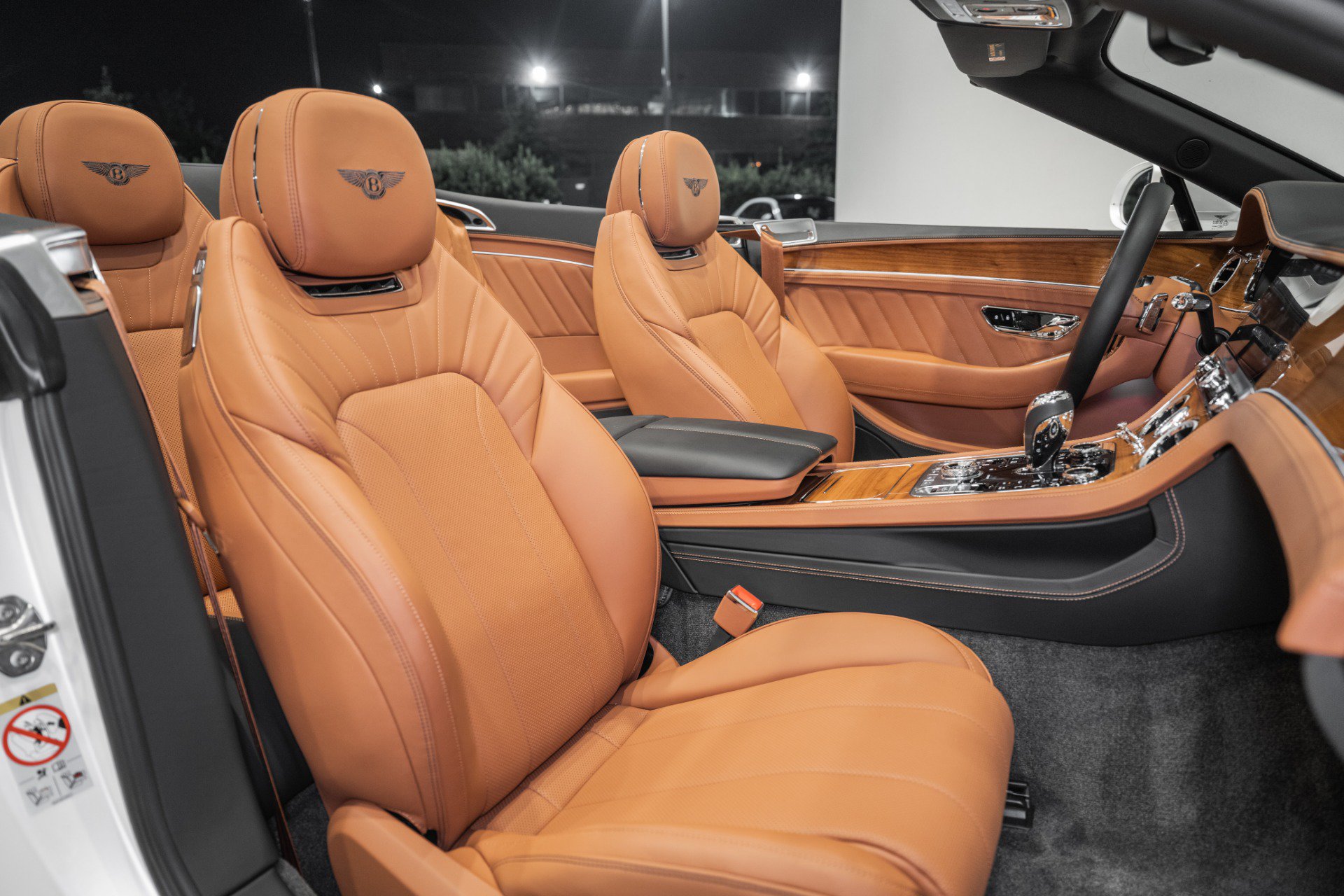 Certified 2024 Bentley Continental GT V8 AWD/4WD image 23