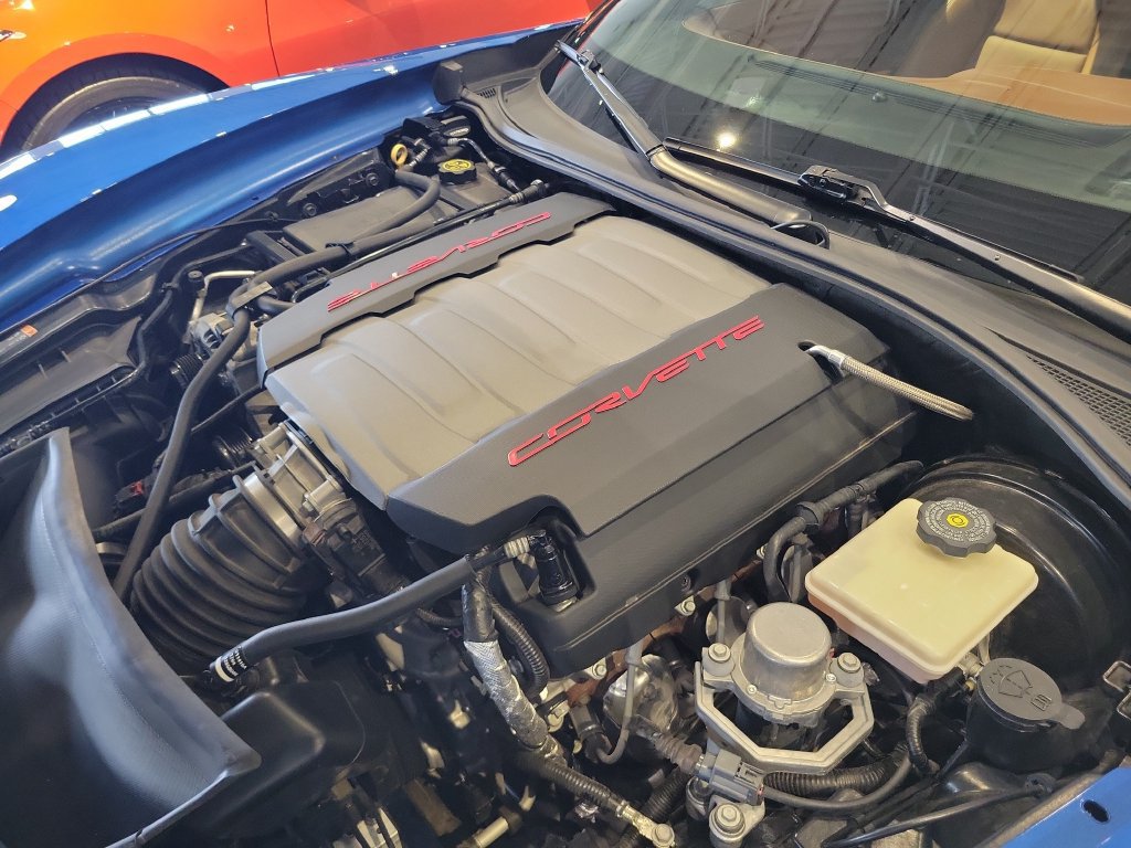 Used 2015 Chevrolet Corvette Stingray Coupe w/ 3LT Preferred Equipment Group RWD image 31