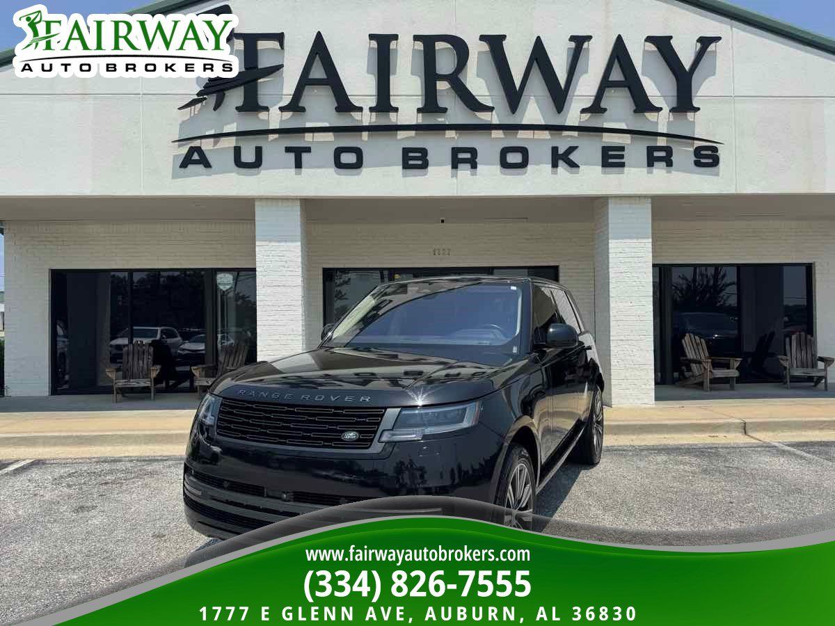 Used 2023 Land Rover Range Rover SE AWD/4WD image 1