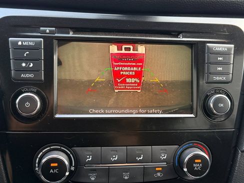 Used 2020 Nissan Rogue S AWD/4WD image 36