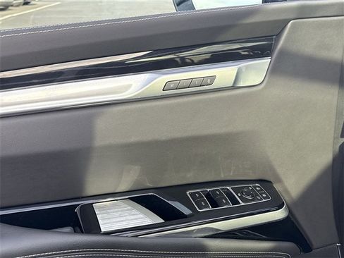 Certified 2025 Cadillac Escalade ESV Sport w/ Touring Package image 24