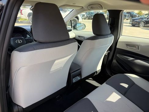 Used 2024 Toyota Corolla LE FWD image 27