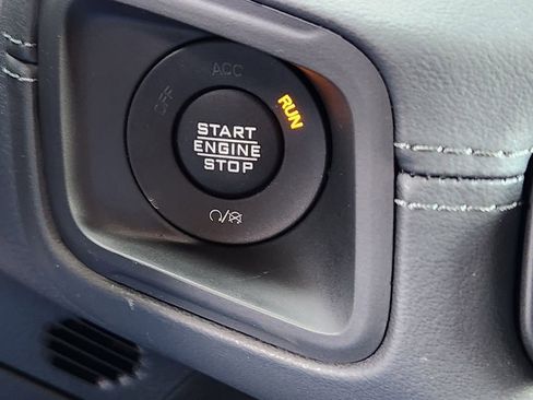 New 2026 Jeep Wrangler Unlimited Rubicon 392 image 13