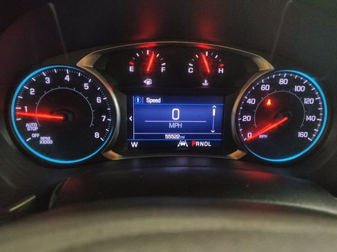 Used 2020 Chevrolet Equinox LT image 23