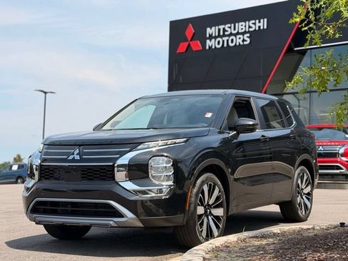 New 2026 Mitsubishi Outlander SE FWD image 7