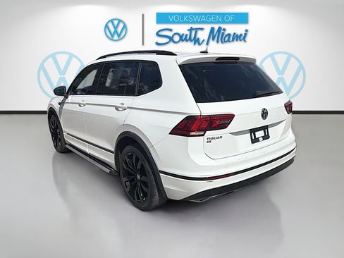 Used 2020 Volkswagen Tiguan SE R-Line image 5