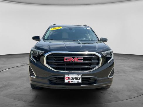 Used 2019 GMC Terrain SLE w/ Driver Convenience Package AWD/4WD image 2
