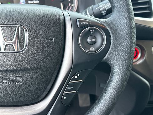 Used 2017 Honda Pilot EX image 26