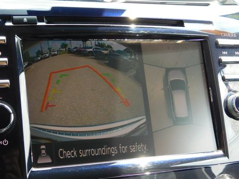 Used 2023 Nissan Murano SL FWD image 22