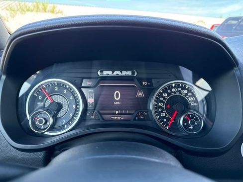 Used 2025 RAM 1500 Laramie AWD/4WD image 25