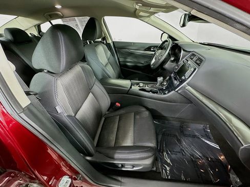 Used 2020 Nissan Maxima 3.5 S w/ Floor Mat Group image 34