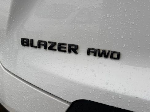 Used 2022 Chevrolet Blazer LT AWD/4WD image 5