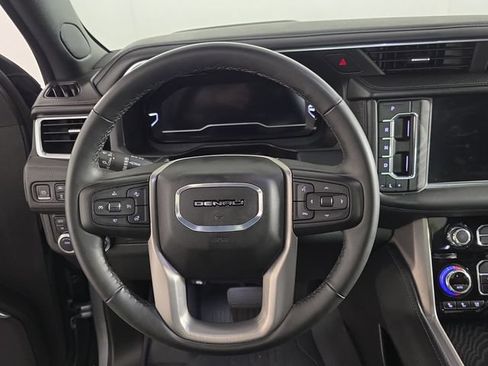 Used 2024 GMC Yukon Denali w/ Max Trailering Package AWD/4WD image 14