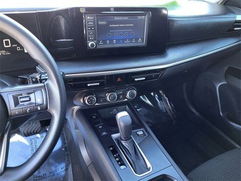 Used 2025 Nissan Kicks S image 14