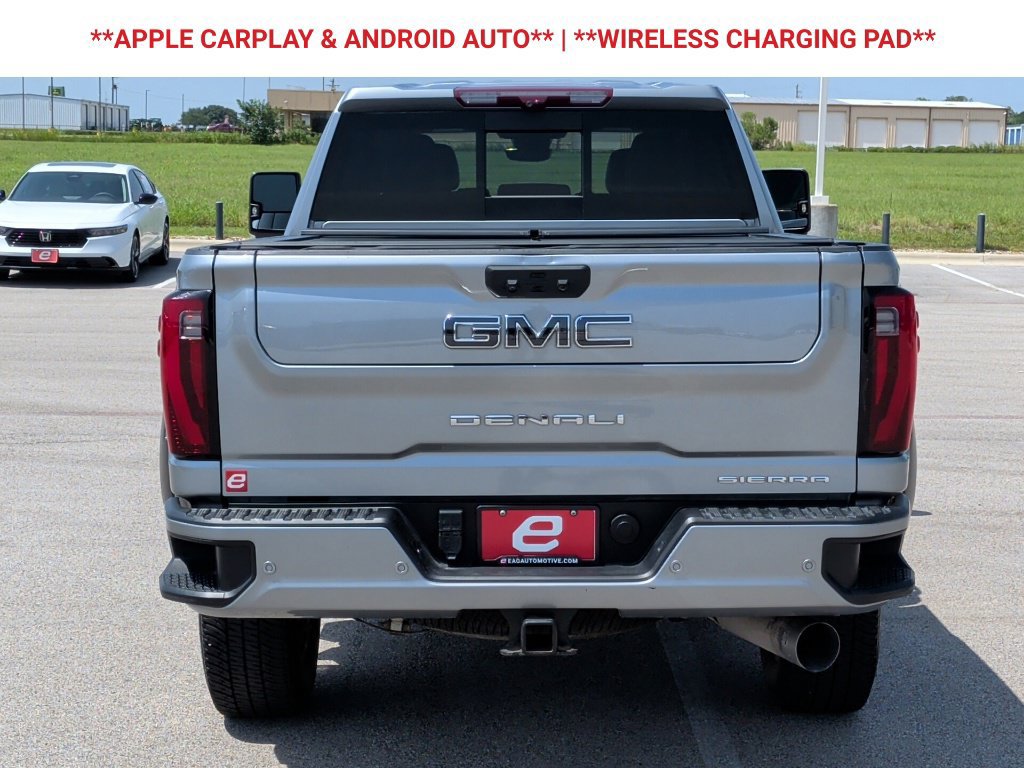 Used 2024 GMC Sierra 2500 Denali Ultimate AWD/4WD image 7