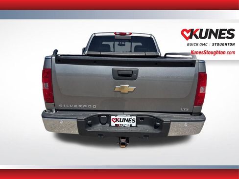 Used 2007 Chevrolet Silverado 1500 LTZ w/ Max Trailering Pack image 8