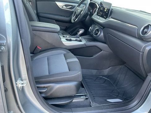 Used 2024 Chevrolet Blazer LT w/ Convenience Package image 15