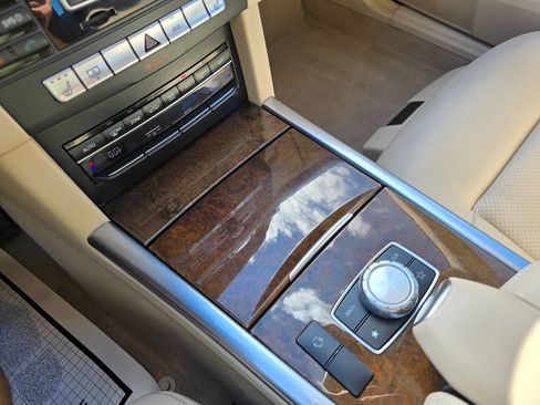 Used 2015 Mercedes-Benz E 250 BlueTEC 4MATIC Sedan w/ Premium 1 Package image 18