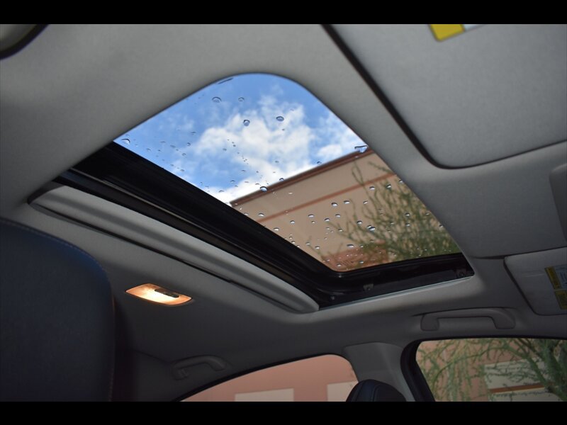 Used 2020 Honda HR-V EX-L image 39